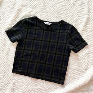 Green Plaid Crop Top in Size 2 Perfect for Fall Season